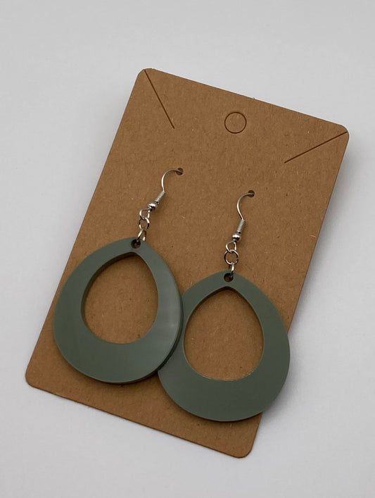 Fern Green Wide Teardrop with Cutout