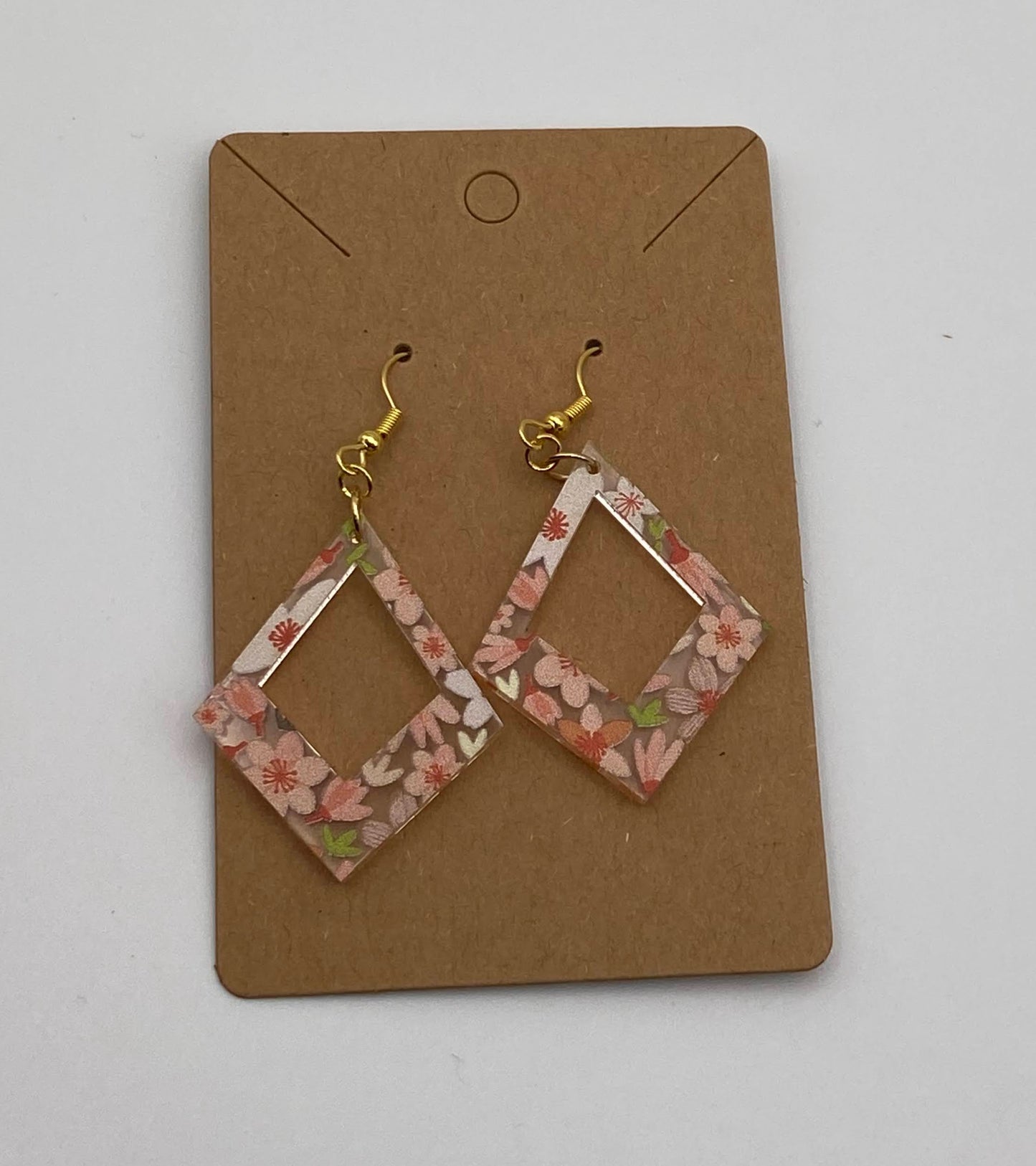 Clear Peach/Pink Floral diamond Cutout