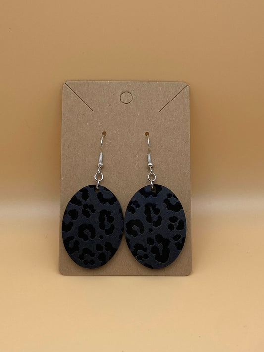 Black Leopard Oval