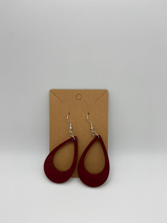 Maroon Teardrop with Cutout